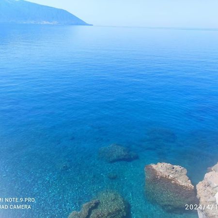 Appartamento Rocche Rosse Acquacalda Esterno foto
