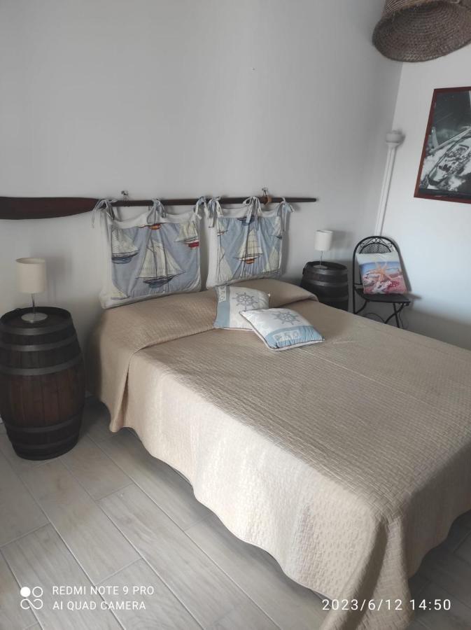 Appartamento Rocche Rosse Acquacalda Esterno foto