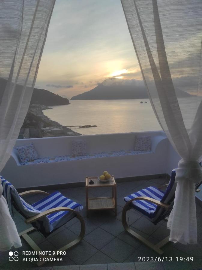 Appartamento Rocche Rosse Acquacalda Esterno foto